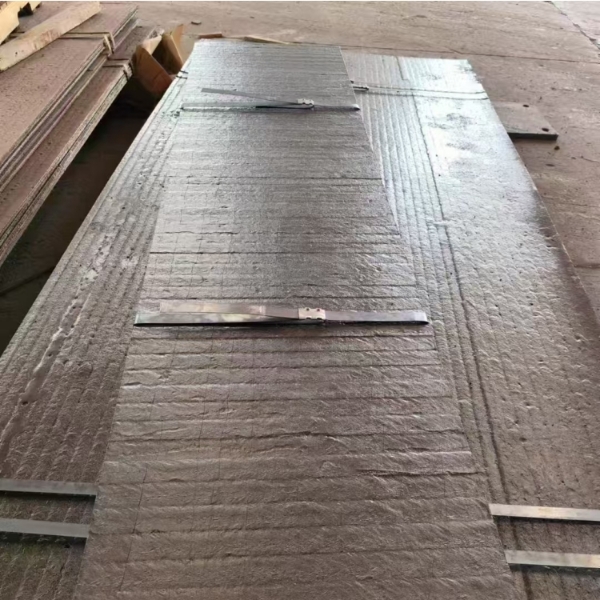 堆焊耐磨復(fù)合板10+10